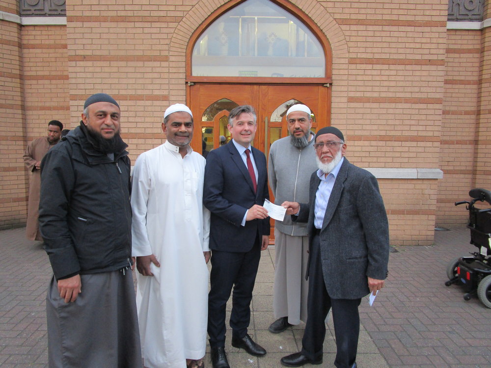 Jon visited Masjid Umar on Evington Drive which donated £1000 towards a replacement stair lift at the Leicestershire MS Therapy Centre - Friday May 24 2019